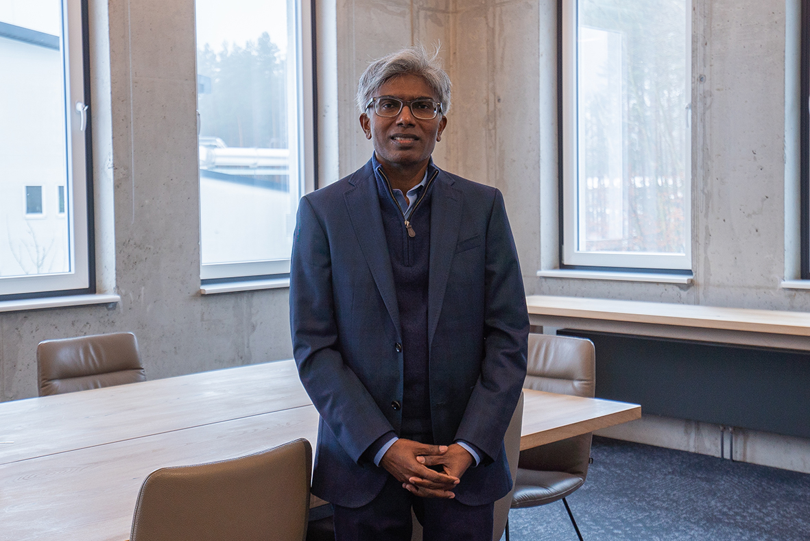 Picture of Andrew Varghese President USA and leadership of ROTOP CDMO Team
