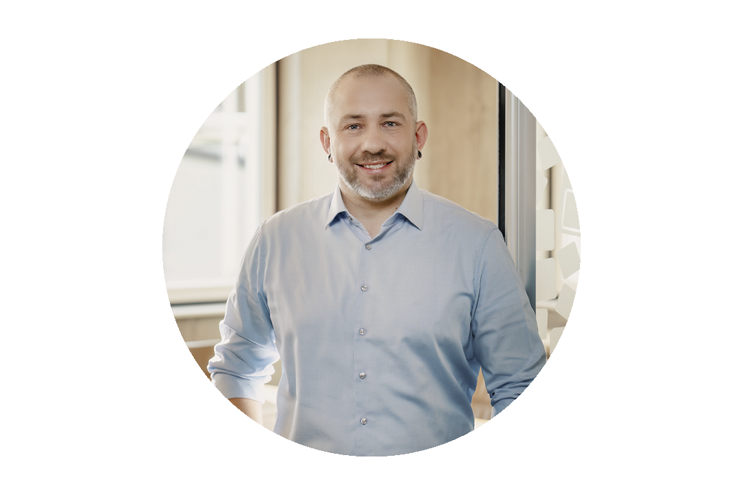 Portrait einer Fachleitung der ROTOP Pharmaka GmbH, Hersteller von Radiopharmaka in Dresden