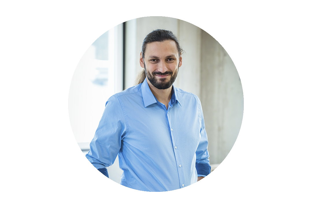 Portrait einer Fachleitung der ROTOP Pharmaka GmbH, Hersteller von Radiopharmaka in Dresden