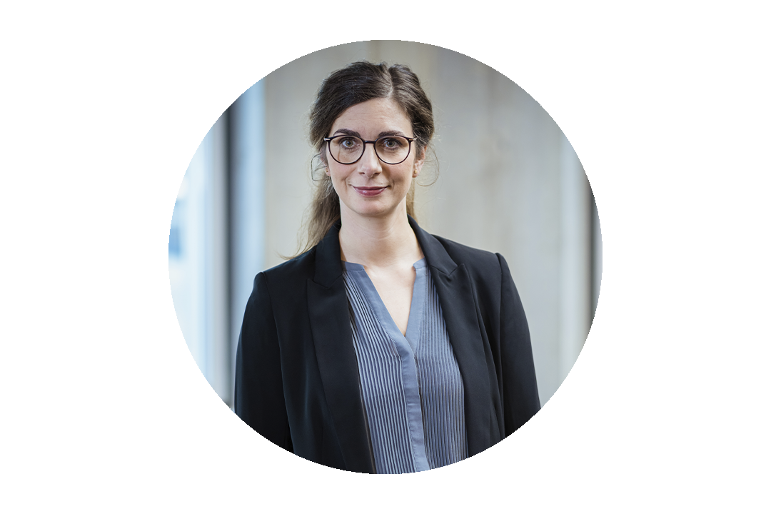 Portrait einer Fachleitung der ROTOP Pharmaka GmbH, Hersteller von Radiopharmaka in Dresden