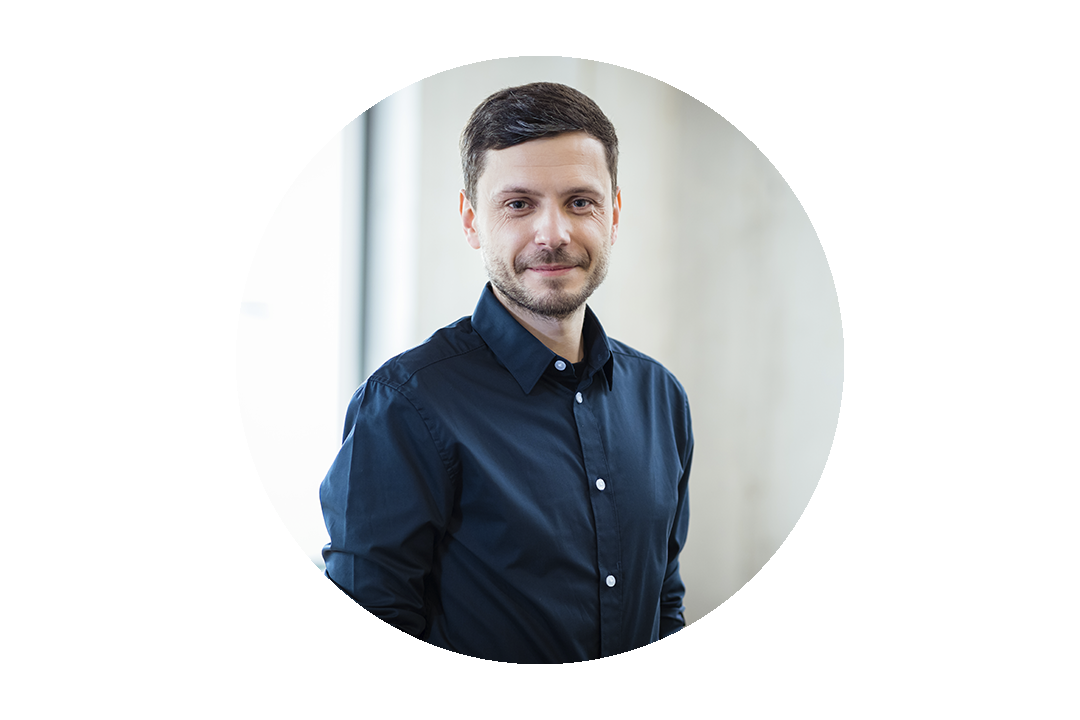 Portrait einer Fachleitung der ROTOP Pharmaka GmbH, Hersteller von Radiopharmaka in Dresden