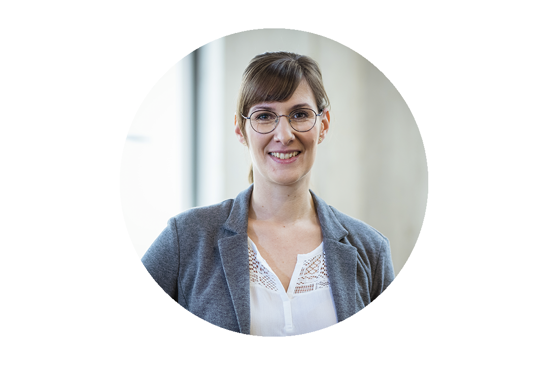 Portrait einer Fachleitung der ROTOP Pharmaka GmbH, Hersteller von Radiopharmaka in Dresden