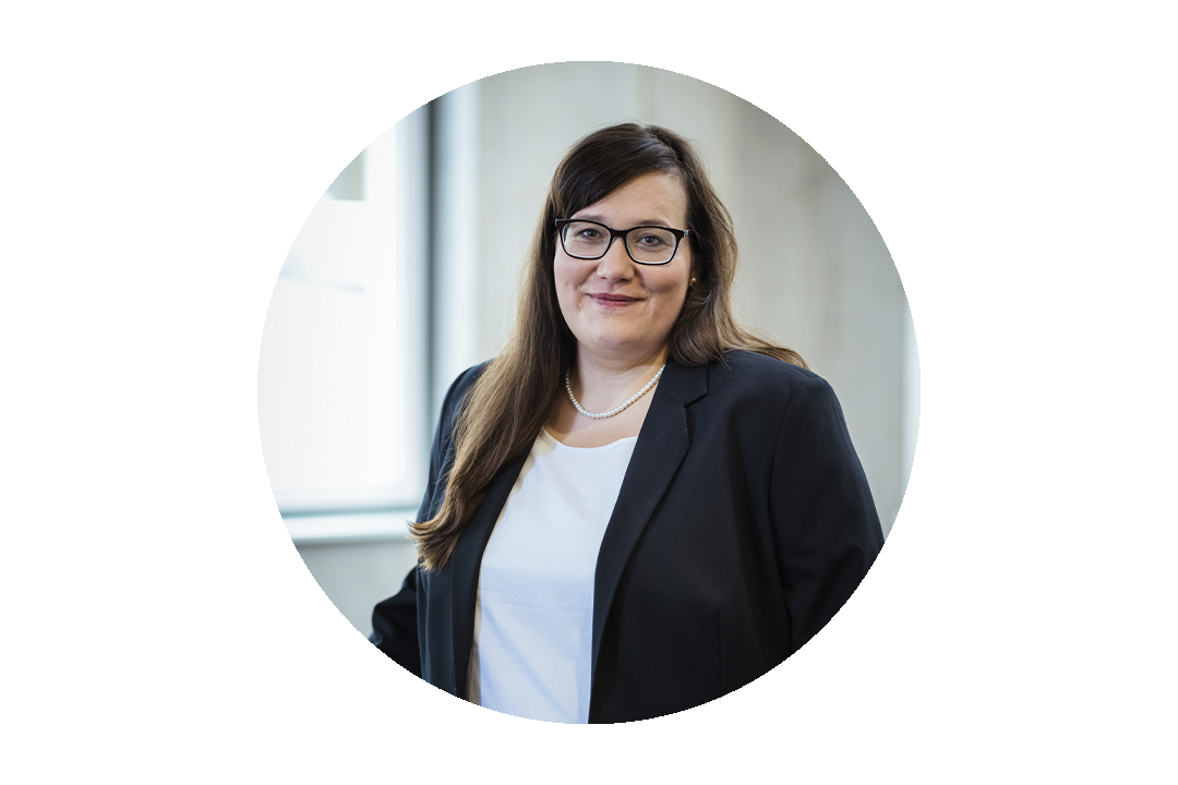 Portrait einer Fachleitung der ROTOP Pharmaka GmbH, Hersteller von Radiopharmaka in Dresden