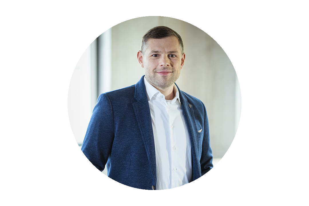 Portrait einer Fachleitung der ROTOP Pharmaka GmbH, Hersteller von Radiopharmaka in Dresden