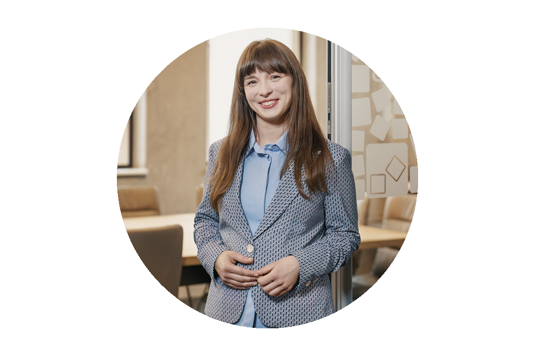 Portrait einer Fachleitung der ROTOP Pharmaka GmbH, Hersteller von Radiopharmaka in Dresden